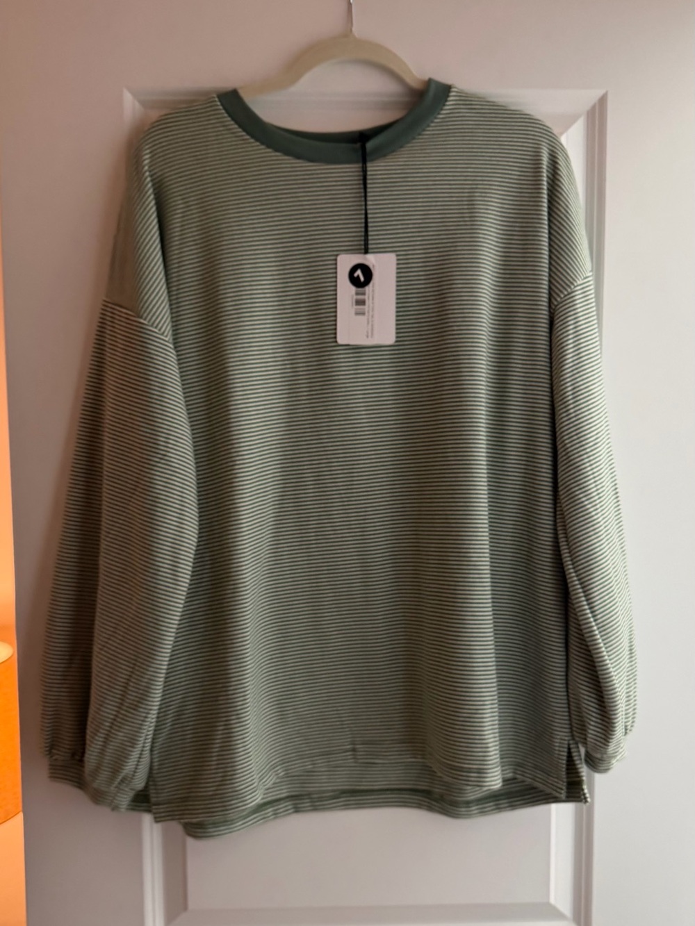 Worth Collective Zoe & June Relaxed Lounge Pants & Top Set - Sage Green - Picture 2 of 8